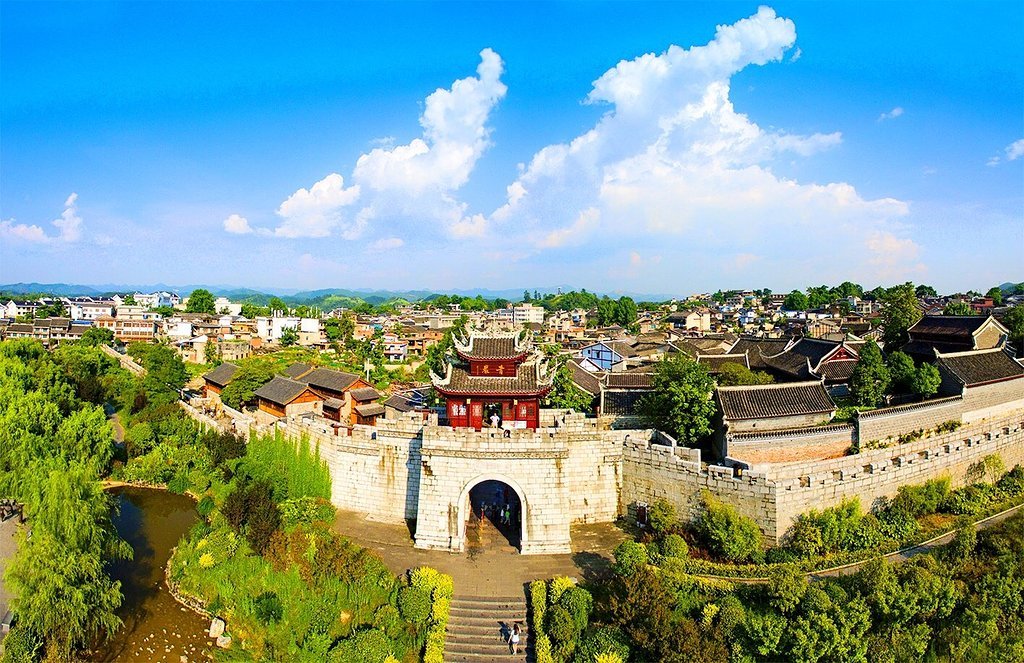 2019【贵阳旅游线路推荐】,“人在画中游”一日观贵阳,山水“氧吧”贵阳周末游,贵阳-黔南画中游，从溶洞到水上森林,多彩贵阳，周边山水一日游 ...