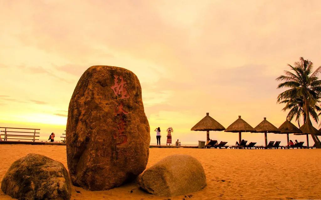 十大海湾| 海南旅游打卡，带你邂逅最美的风景……_手机新浪网