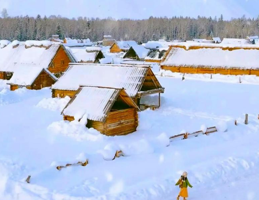 新疆2-6精品vip小团【揽月·雪汀臻旅】北疆 7 日游！不含大交通！1月7日-2月10日发团：3680元/人！ ，春节2月11日-2月20发团：4480元/人！S21沙漠公路 乌伦古湖 喀纳斯 禾木 吉克普林滑雪 赛里木湖 7 日游